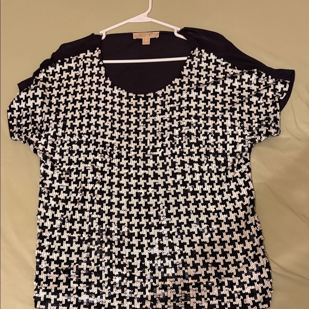 Michael Kors Black and White Houndstooth Short Sleeve Top